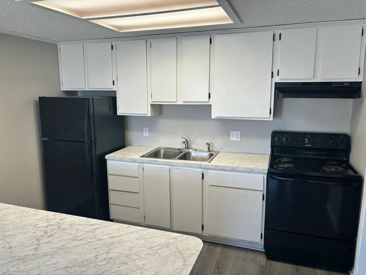 Farmington Pines Apartments 40 Hampshire Dr, Williamstown, KY 41097