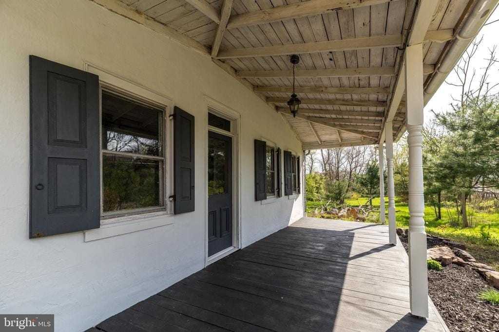 2118 Cross Rd, Schwenksville, PA 19473 3 Bedroom House for 2,500/month