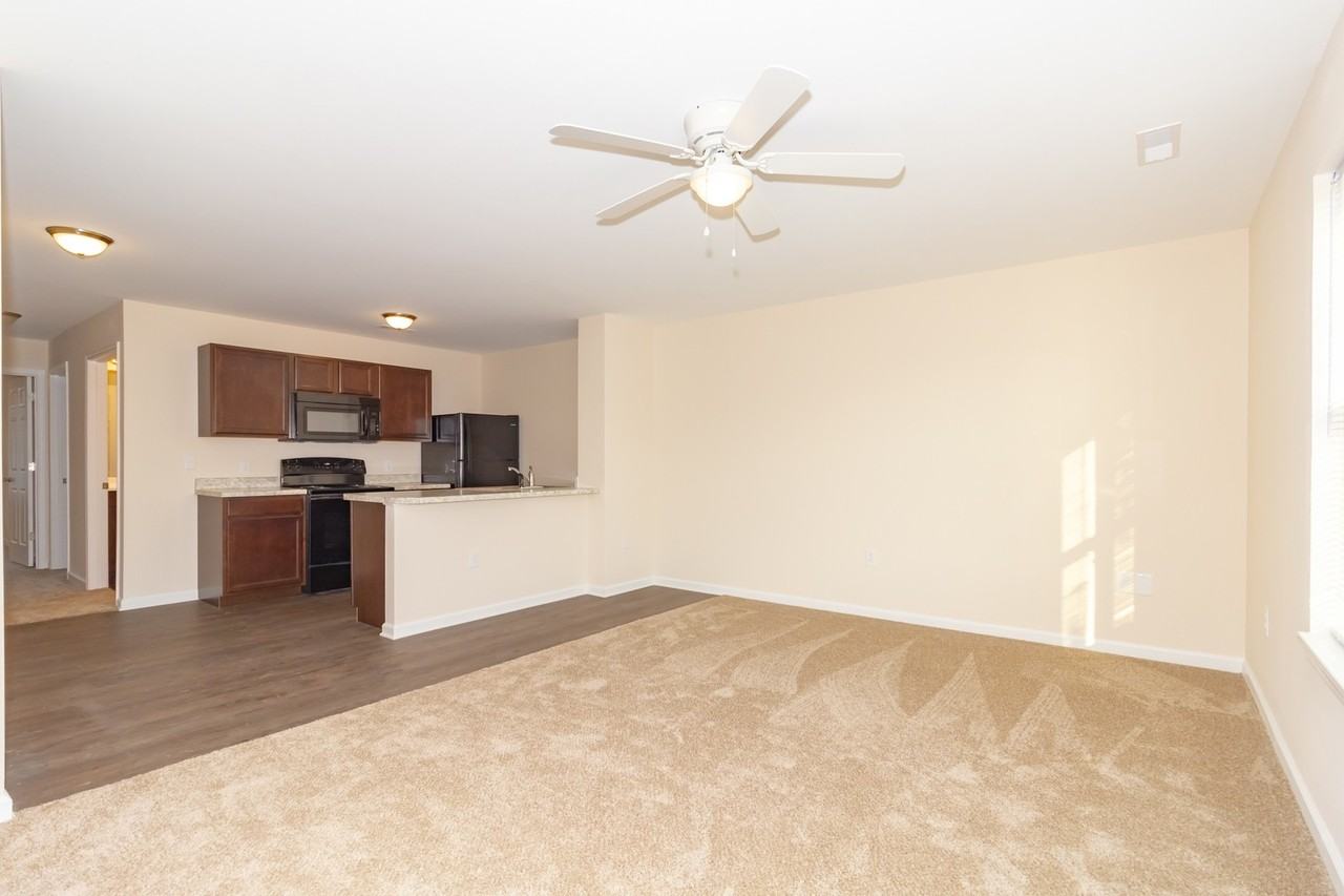 140 Buffalo Trace Apartments 140 Buffalo Trce, Winchester, KY 40391