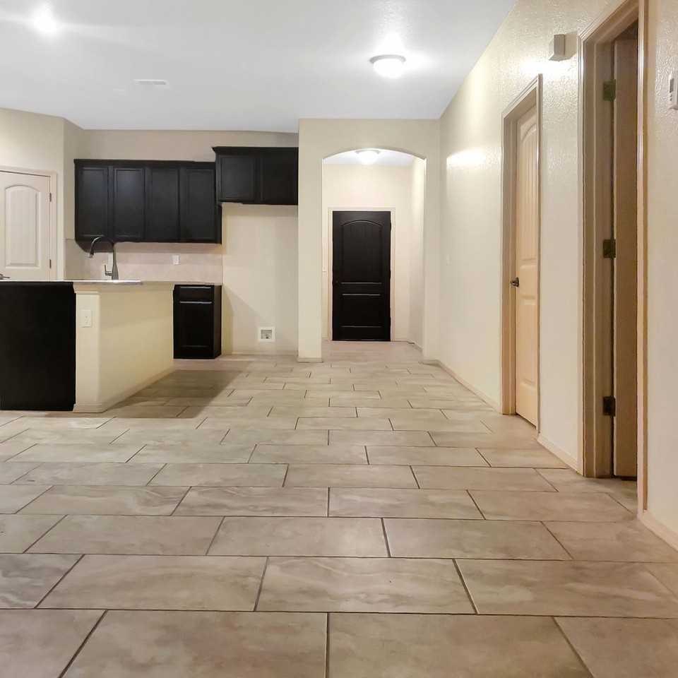 13840 Hollywood Dr, Horizon City, TX 79928, USA 2 unit Rentals Zumper