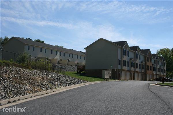 Ridgeview Townhomes Apartments Telluride Drive, Broadway, VA 22815