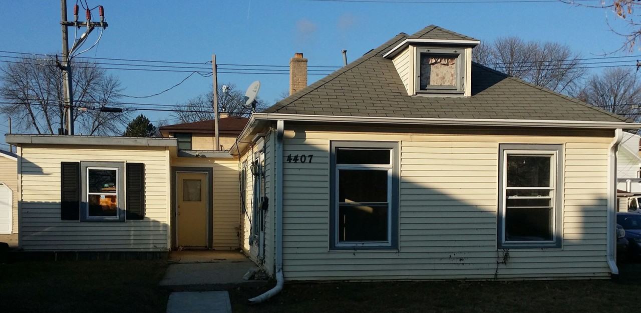 4407 N 62nd St, Milwaukee, WI 53218 2 Bedroom House for 1,299/month