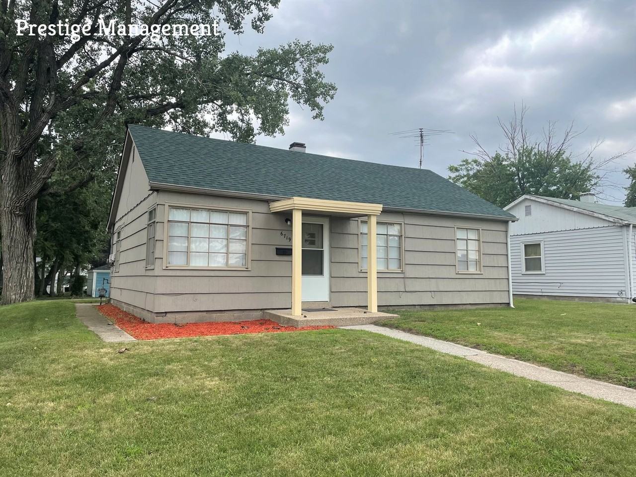 6719 Olcott Ave, Hammond, IN 46323 2 Bedroom House for 1,325/month