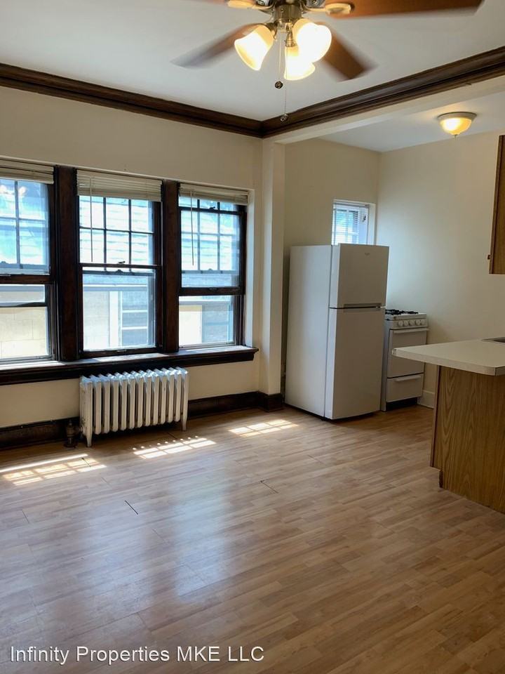 1521 N. Franklin Place Apartments 1521 N Franklin Pl, Milwaukee, WI