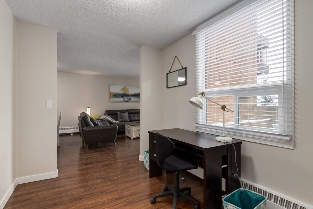 The Pinnacle Apartments 9600 Southland Cir Sw, Calgary, AB T2V 5A1