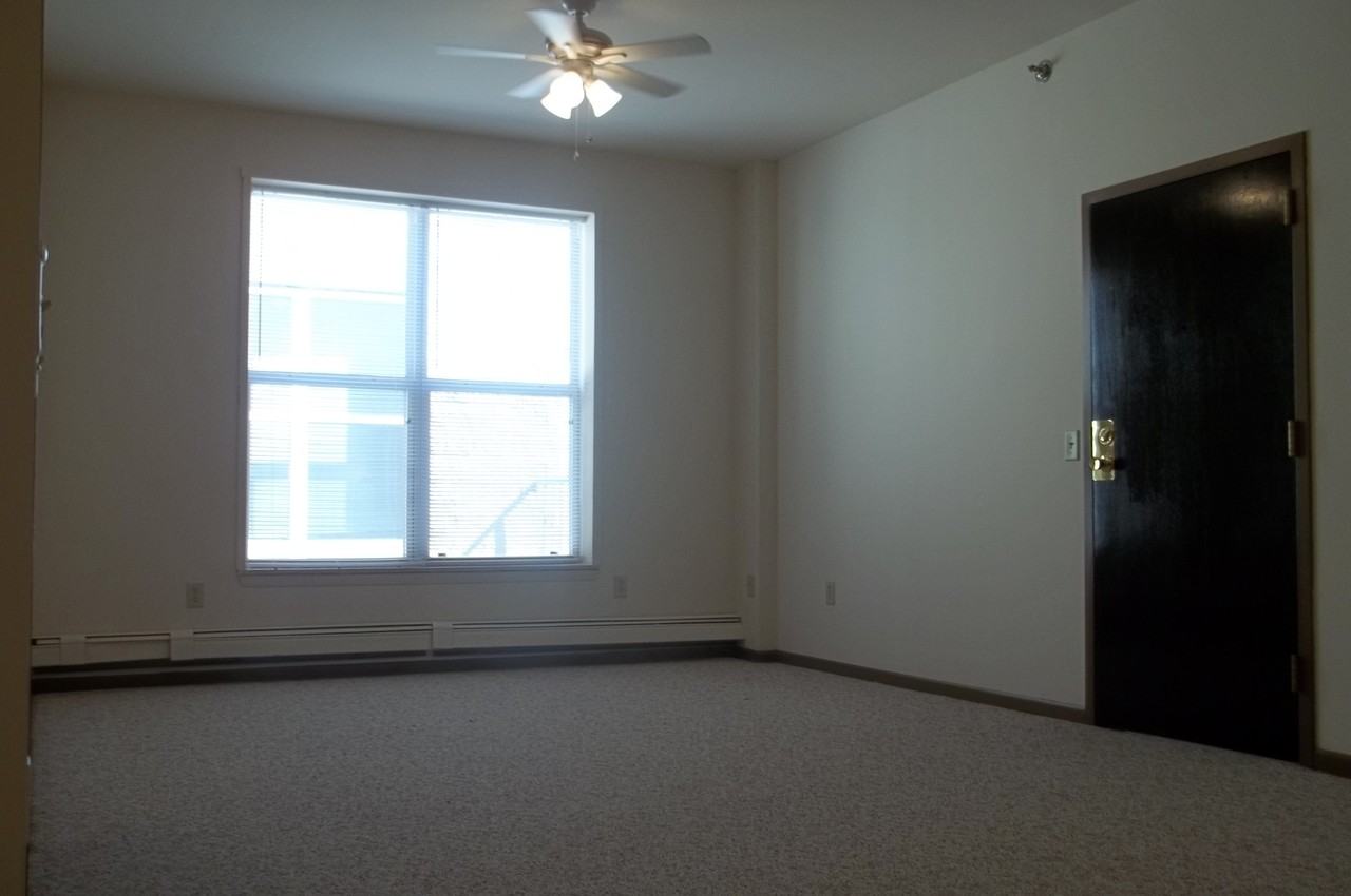 Civic Arms Apartment Homes Apartments 2005 10th Ave, South Milwaukee