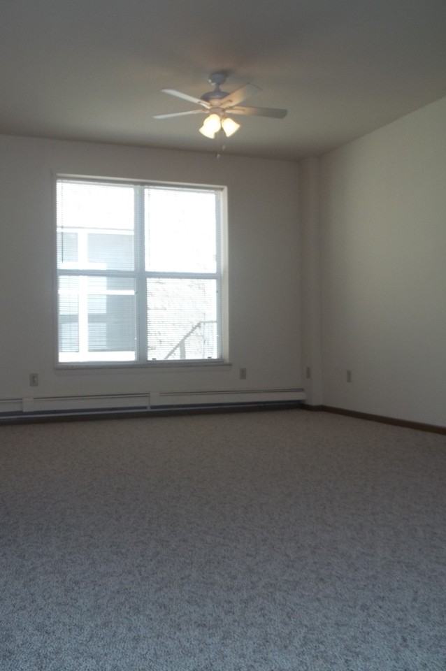 Civic Arms Apartment Homes Apartments 2005 10th Ave, South Milwaukee