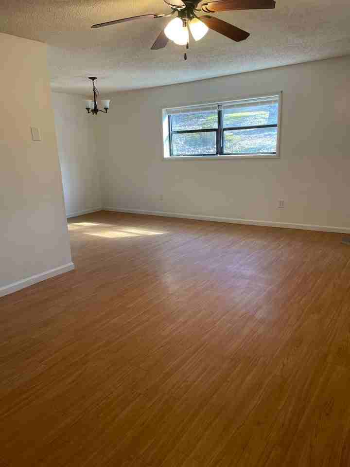 Vandora Suits Apartments in Murphy, NC 28906 Zumper