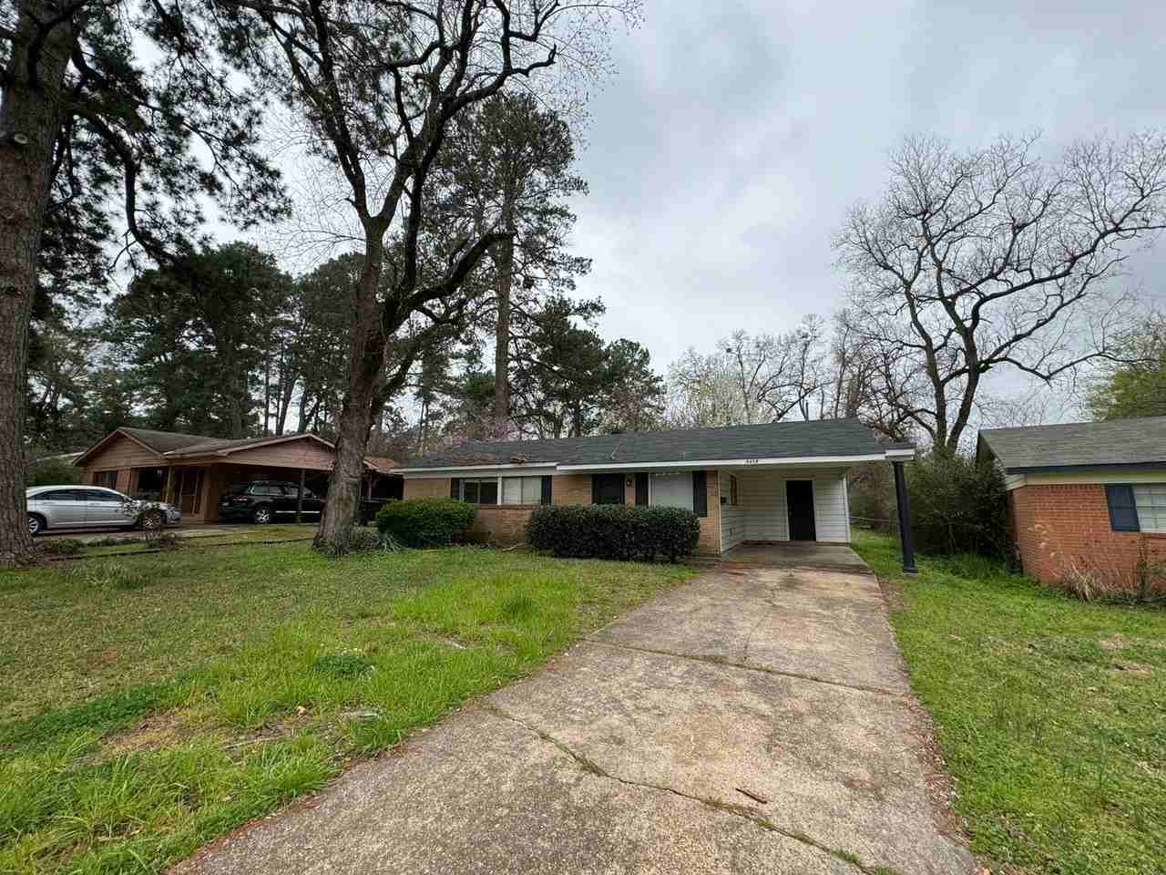9458 Woodcrest Dr, Shreveport, LA 71118 3 Bedroom House for 1,125