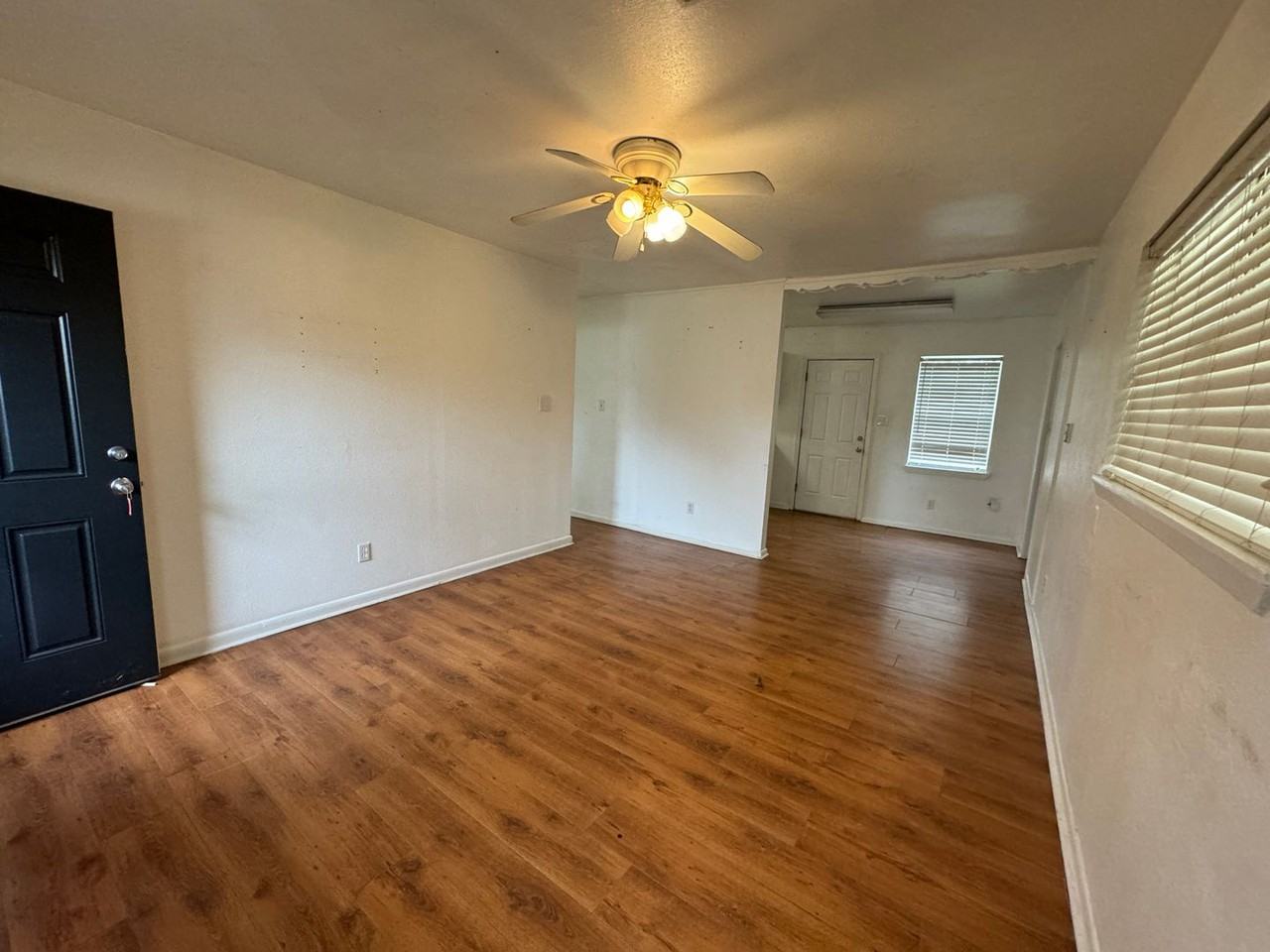 9458 Woodcrest Dr, Shreveport, LA 71118 3 Bedroom House for 1,150