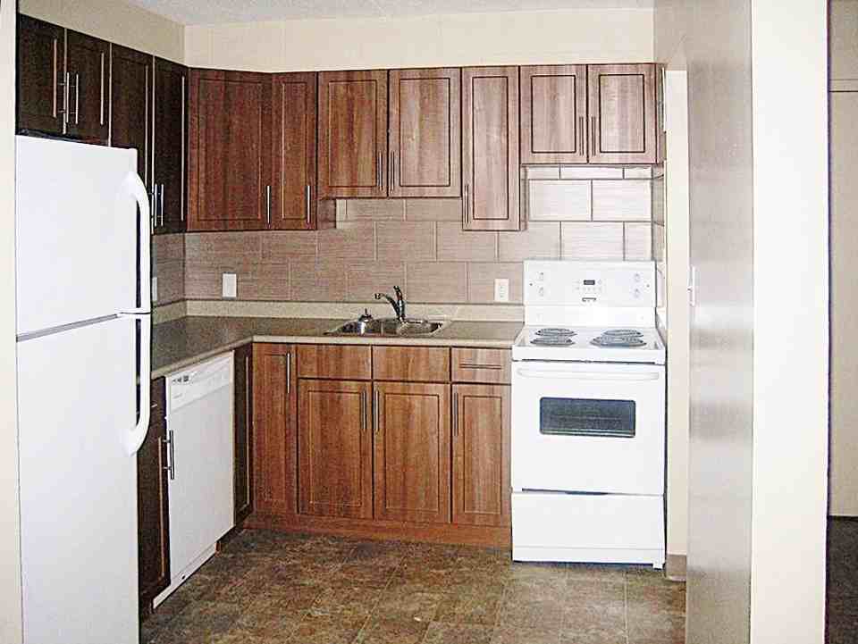 99 Dalhousie Drive Apartments 99 Dalhousie Dr, Winnipeg, MB R3T 3M2