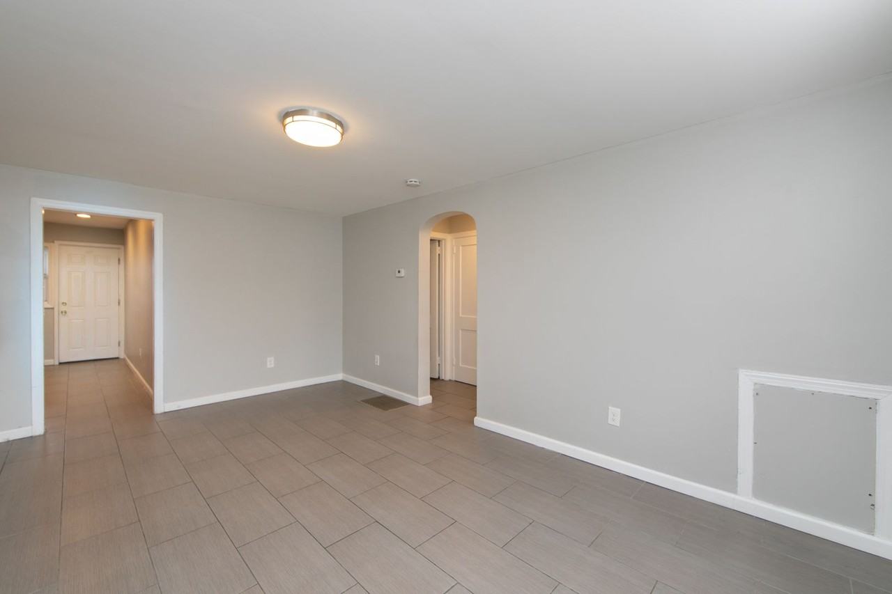 1562 Bradley Ave Apartments in Parkside, Camden, NJ 08103 Zumper