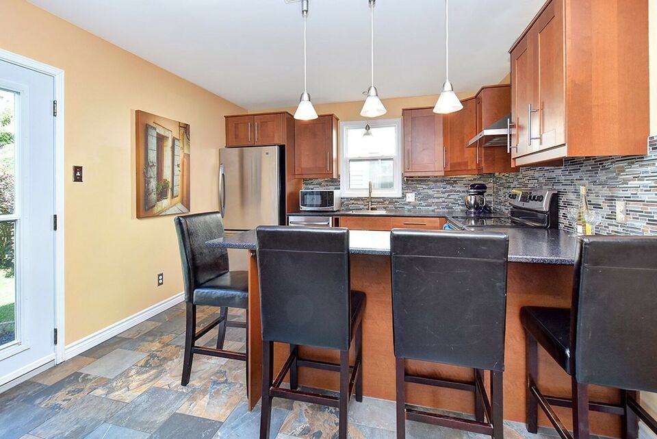 479 Princess Louise Drive, Ottawa, ON K4A 1Y2 3 Bedroom House for