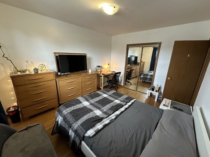 59 Bamford Cres 1, Toronto, ON M3N 1T7 1 Bedroom Apartment for 900