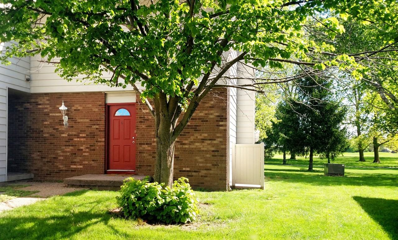 904 Hartwell Dr by Royse + Brinkmeyer Apartments 904 Hartwell Dr