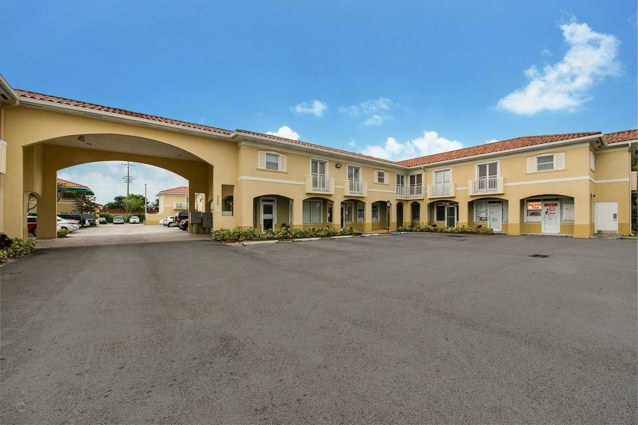 Villas of Cutler Bay Apartments 9720 Sw 184th St, Cutler Bay, FL