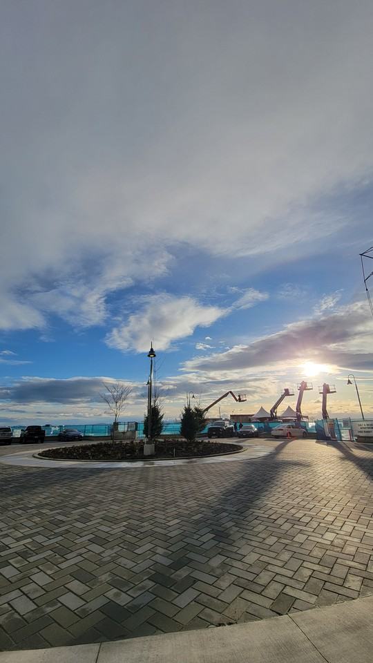 2499 Rabbit Drive, Tsawwassen, BC V4M 0G4 1 Bedroom Apartment for