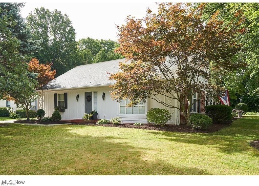 2468 Ridgewood Rd, Akron, OH 44313 2 Bedroom House for 2,200/month