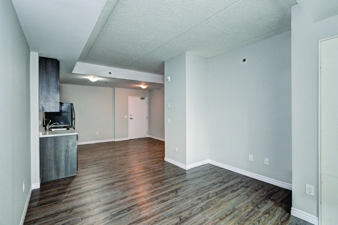 286 Kingswood Estates Apartments 286 Kingswood Dr, Kitchener, ON N2E