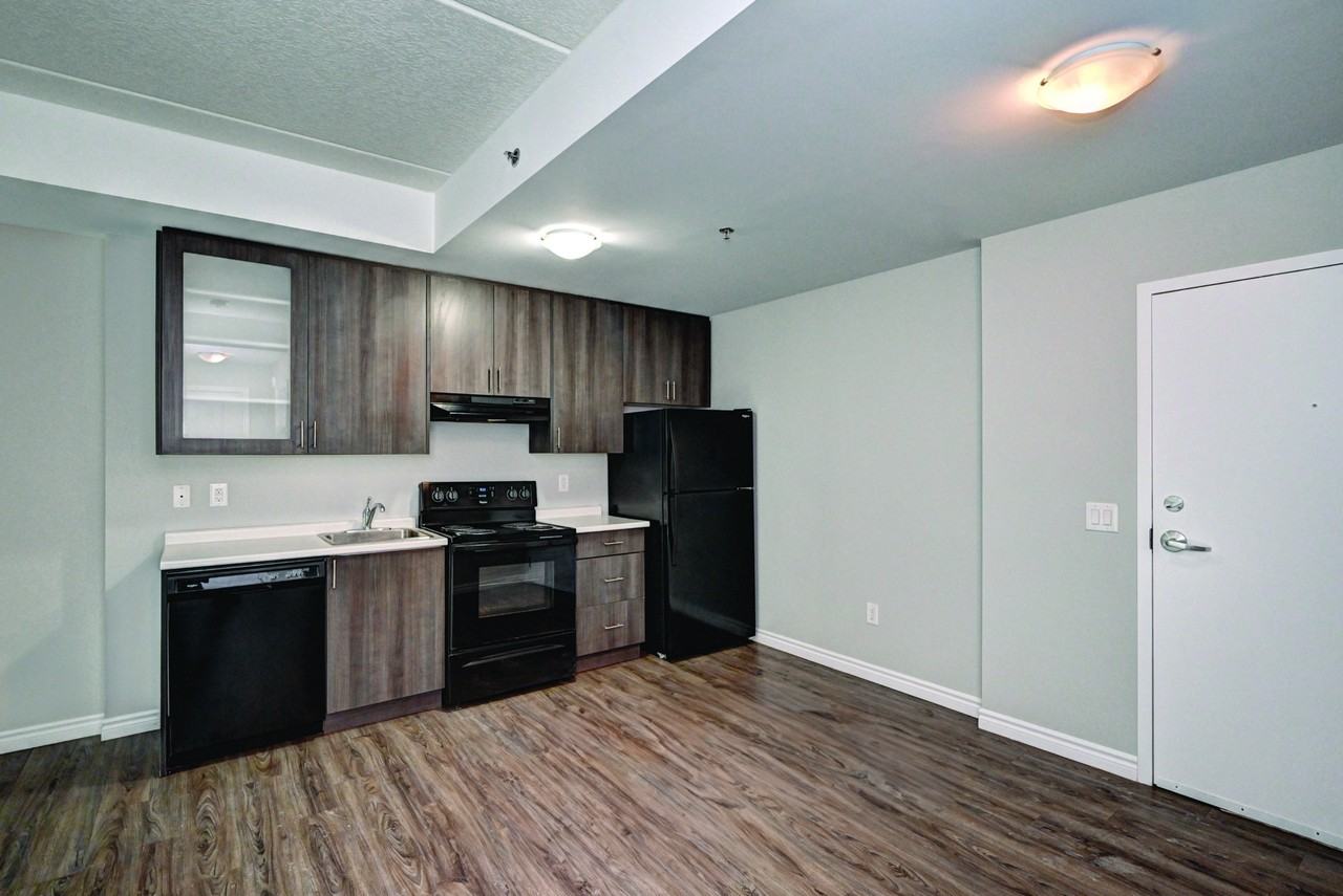 286 Kingswood Estates Apartments 286 Kingswood Dr, Kitchener, ON N2E