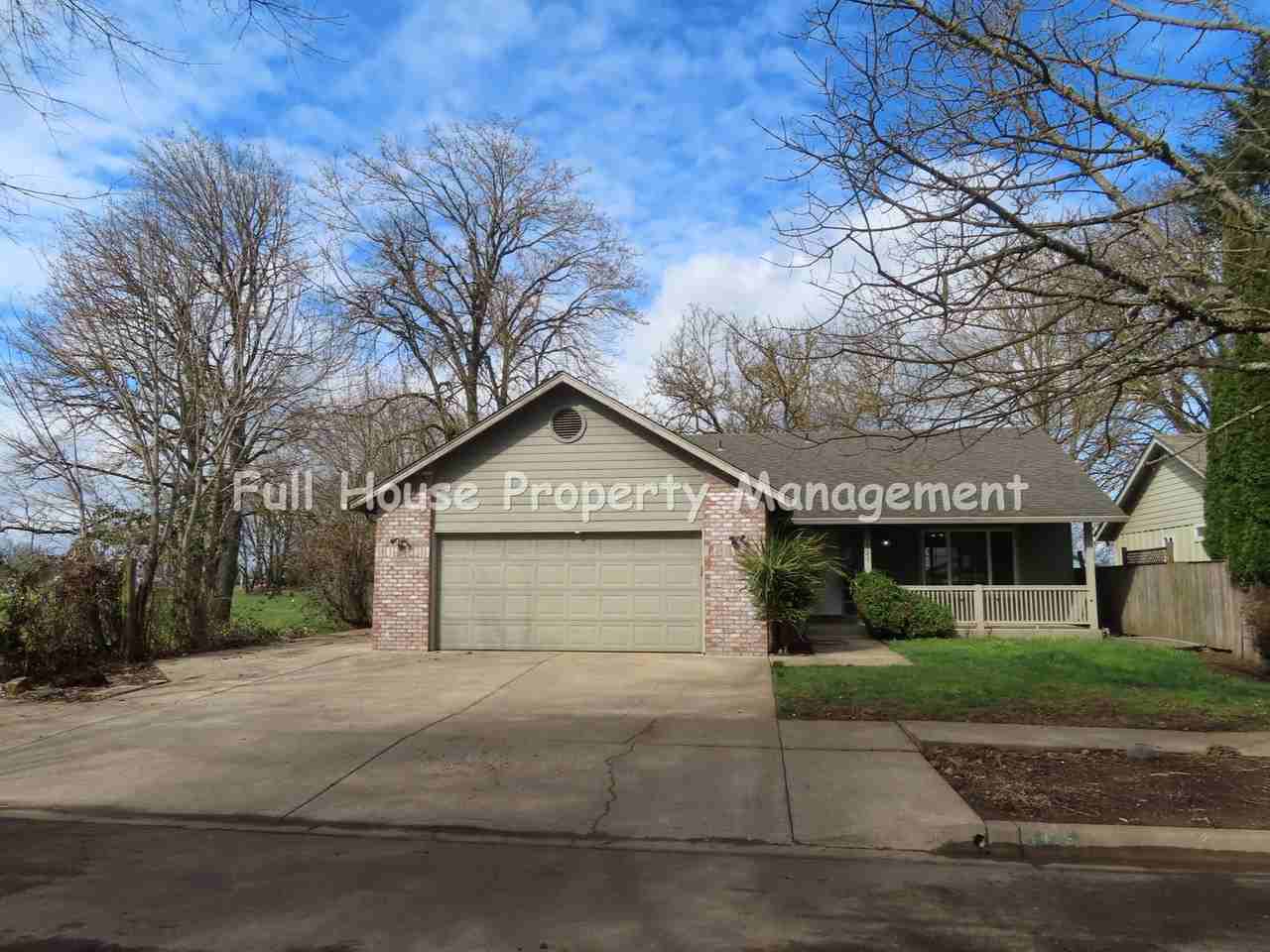 1425 Zinfandel Ln, Eugene, OR 97404 3 Bedroom House for 2,195/month