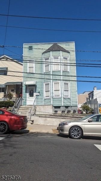 136 Carteret Ave 2, Jersey City, NJ 07305 2 Bedroom Apartment for