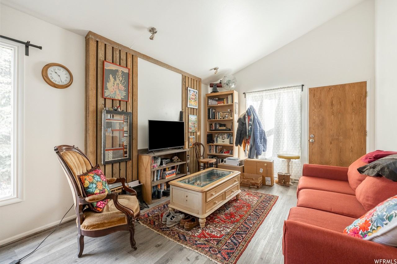 2224 E Claybourne Ave Apartments in Canyon Rim, Millcreek, UT 84109