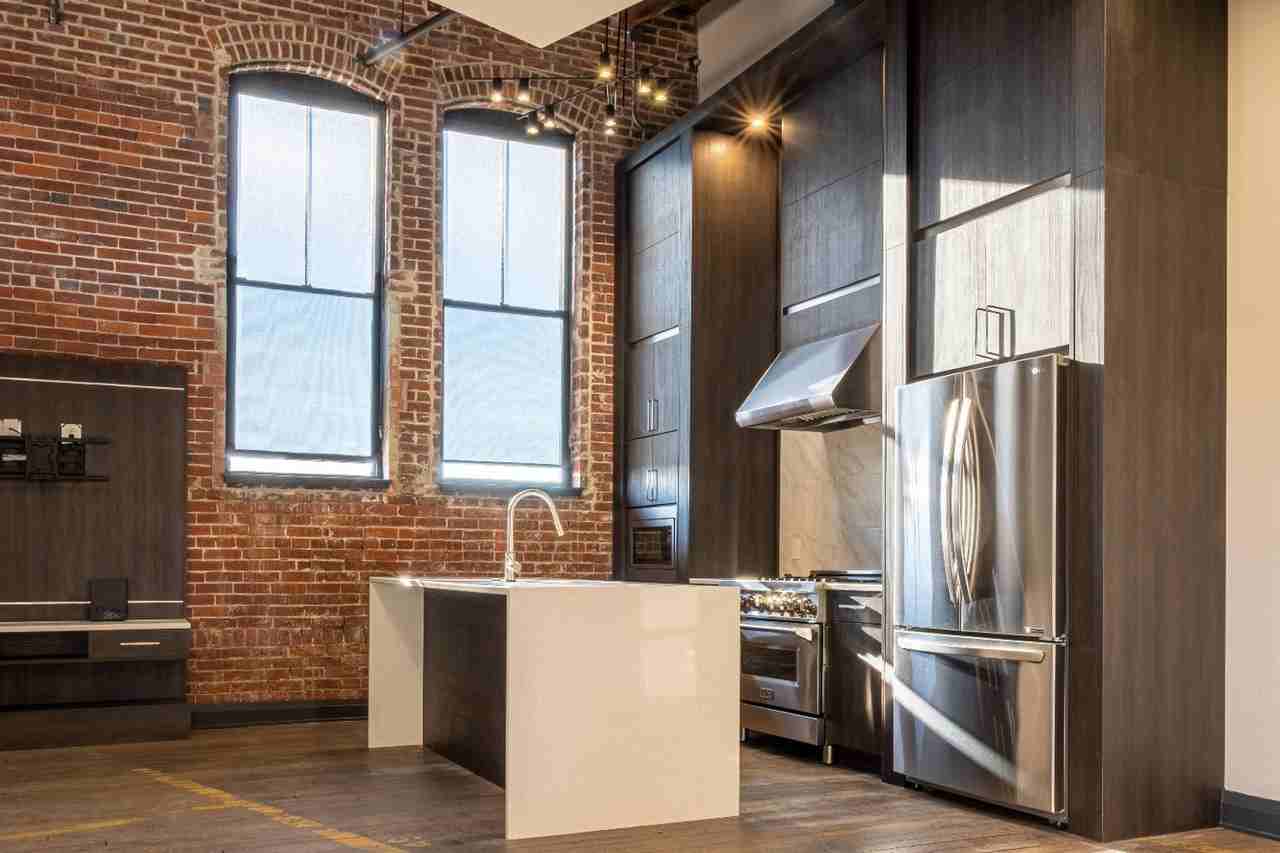 AR Lofts at National Biscuit Co Building Apartments 401 Nw 2nd St