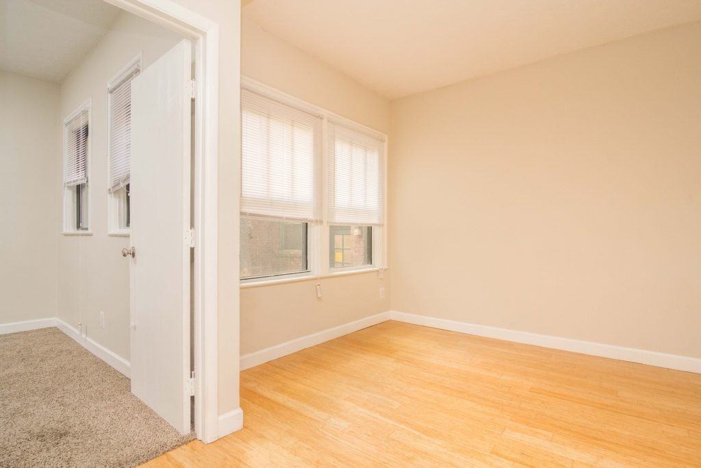 Delaware Court Apartments 1001 N Delaware St, Indianapolis, IN 46202