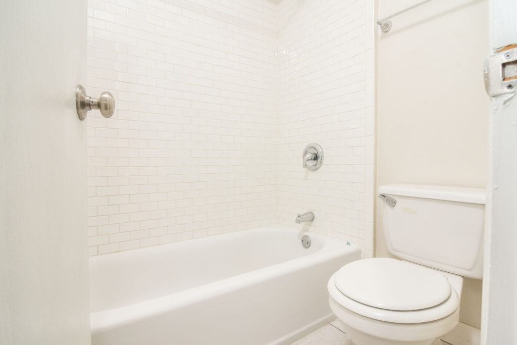 Delaware Court Apartments 1001 N Delaware St, Indianapolis, IN 46202