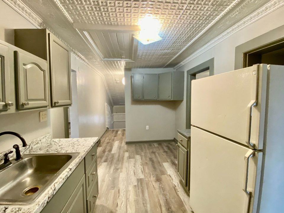 52 Laurel Hill Avenue Apartments 52 Laurel Hill Ave, Norwich, CT