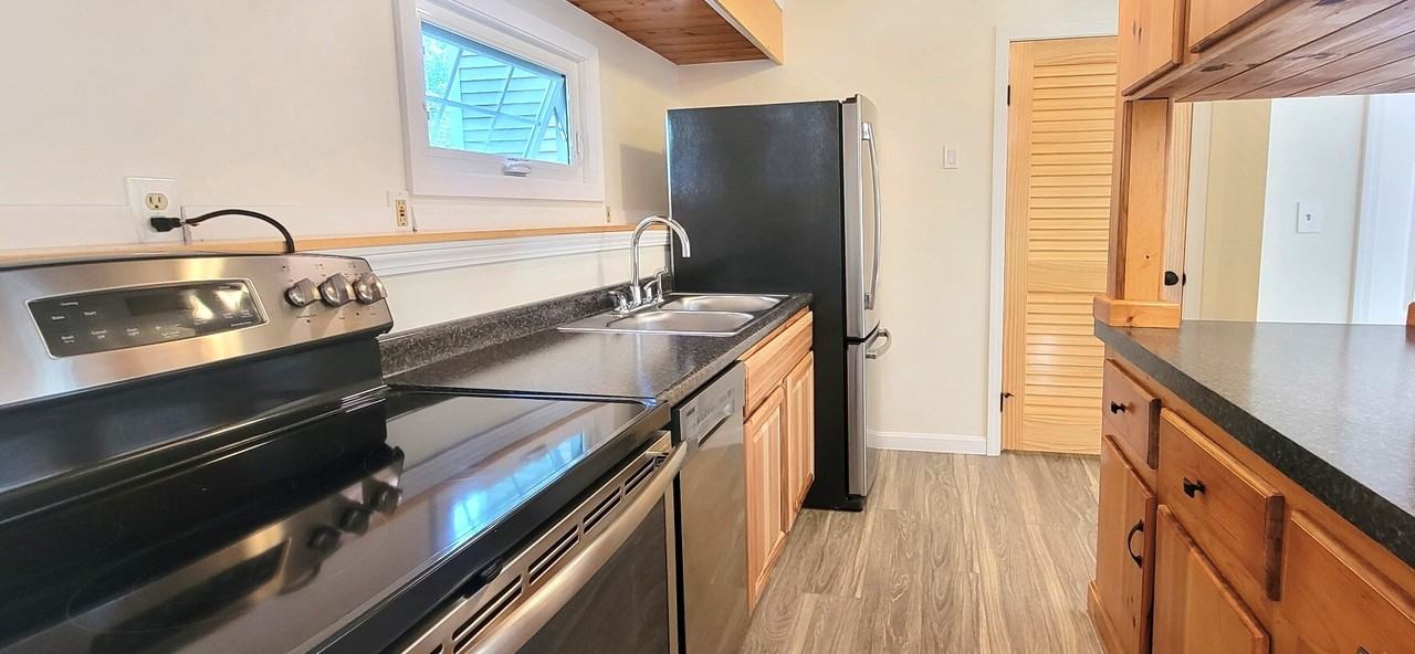 6 Cedar Lane Apartments 6 Cedar Ln, Berwick, ME 03901 Zumper