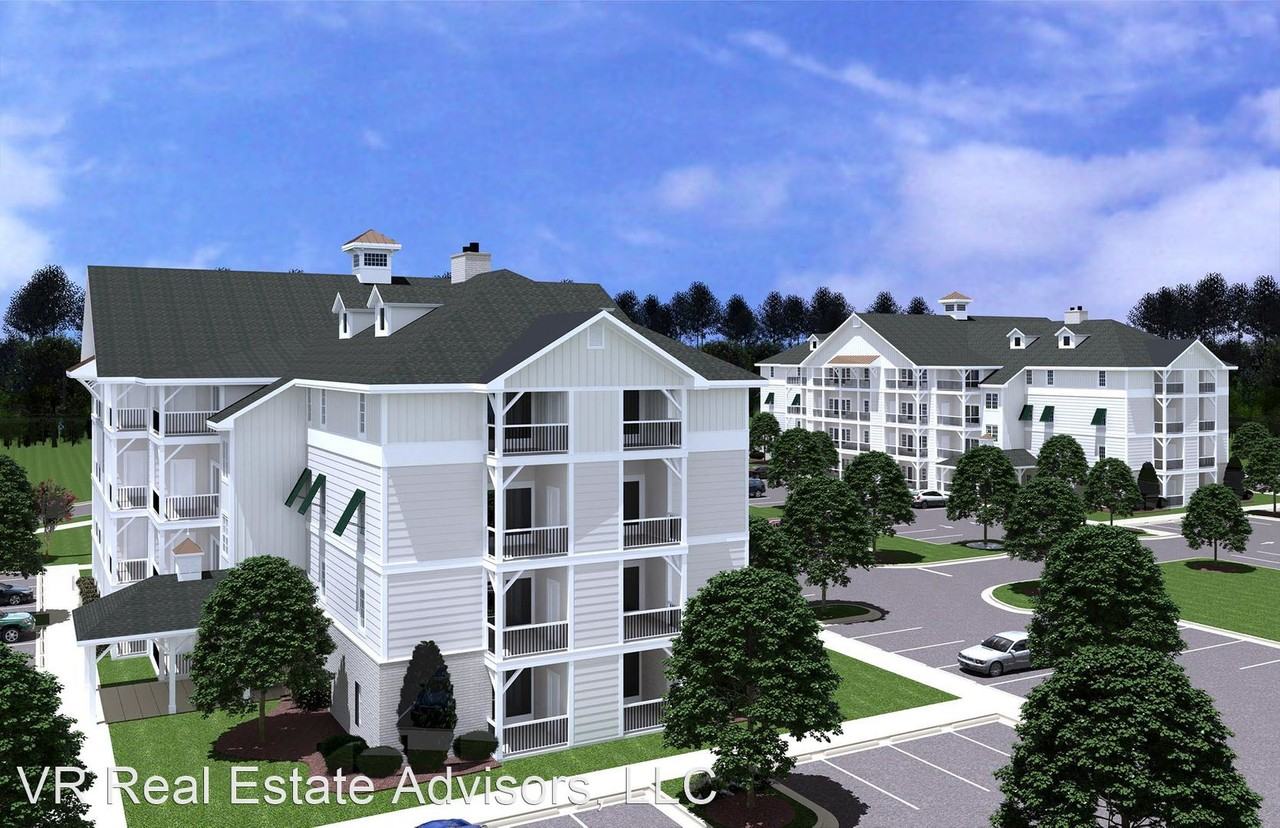 Somerset Apartments 1600 Somerset Cir, Kill Devil Hills, NC 27948