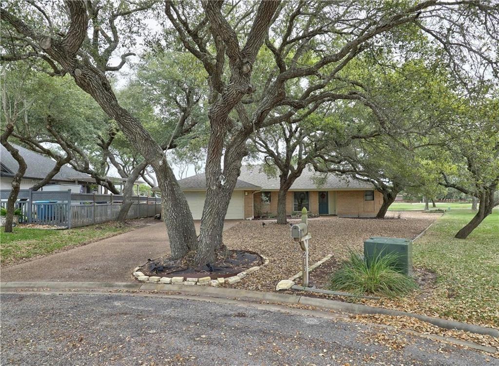 213 Marion Dr, Rockport, TX 78382 2 Bedroom House for 2,450/month Zumper