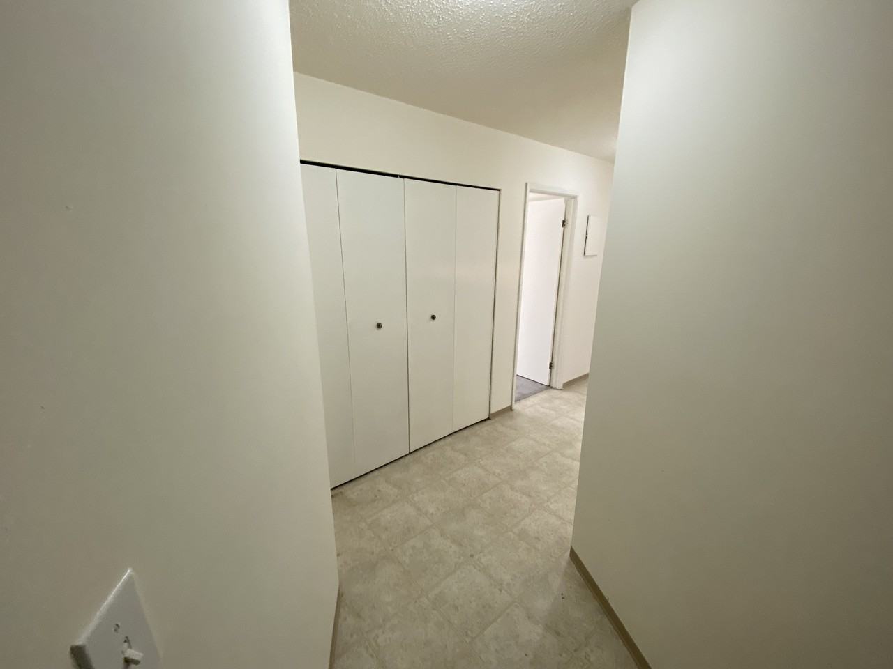 Cedar Ridge Apartments 46095 Bole Ave, Chilliwack, BC V2P 2V9 Zumper