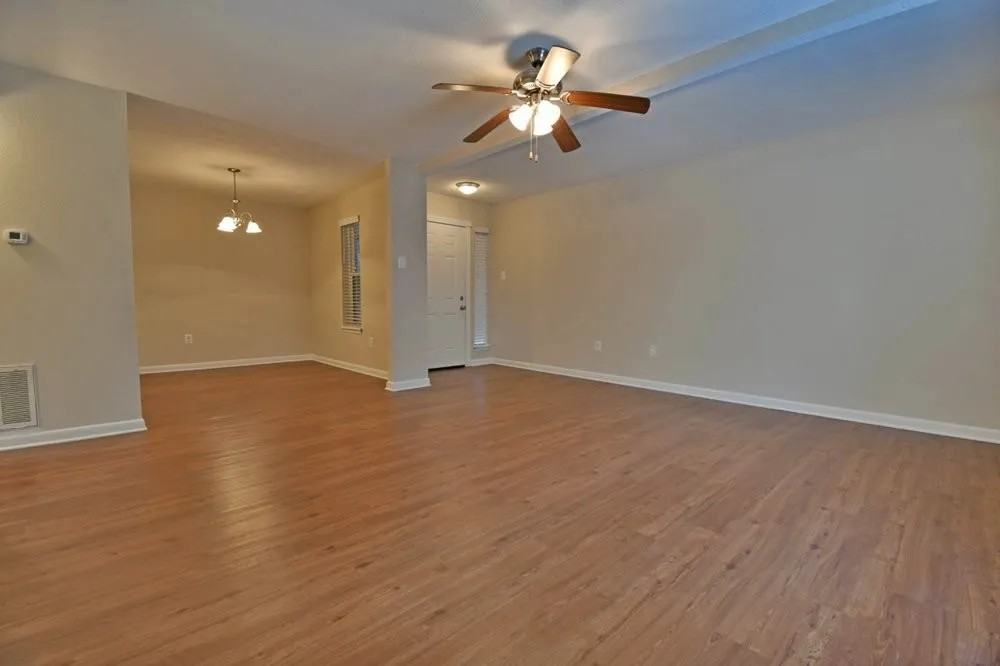 Bridgeway Apartments I 200 Bridgeway Dr, Lafayette, LA 70506 Zumper