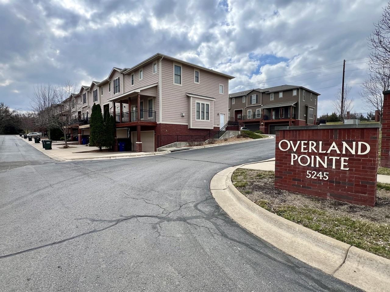 5245 Overland Drive Apartments 5245 Overland Dr, Lawrence, KS 66049 Zumper