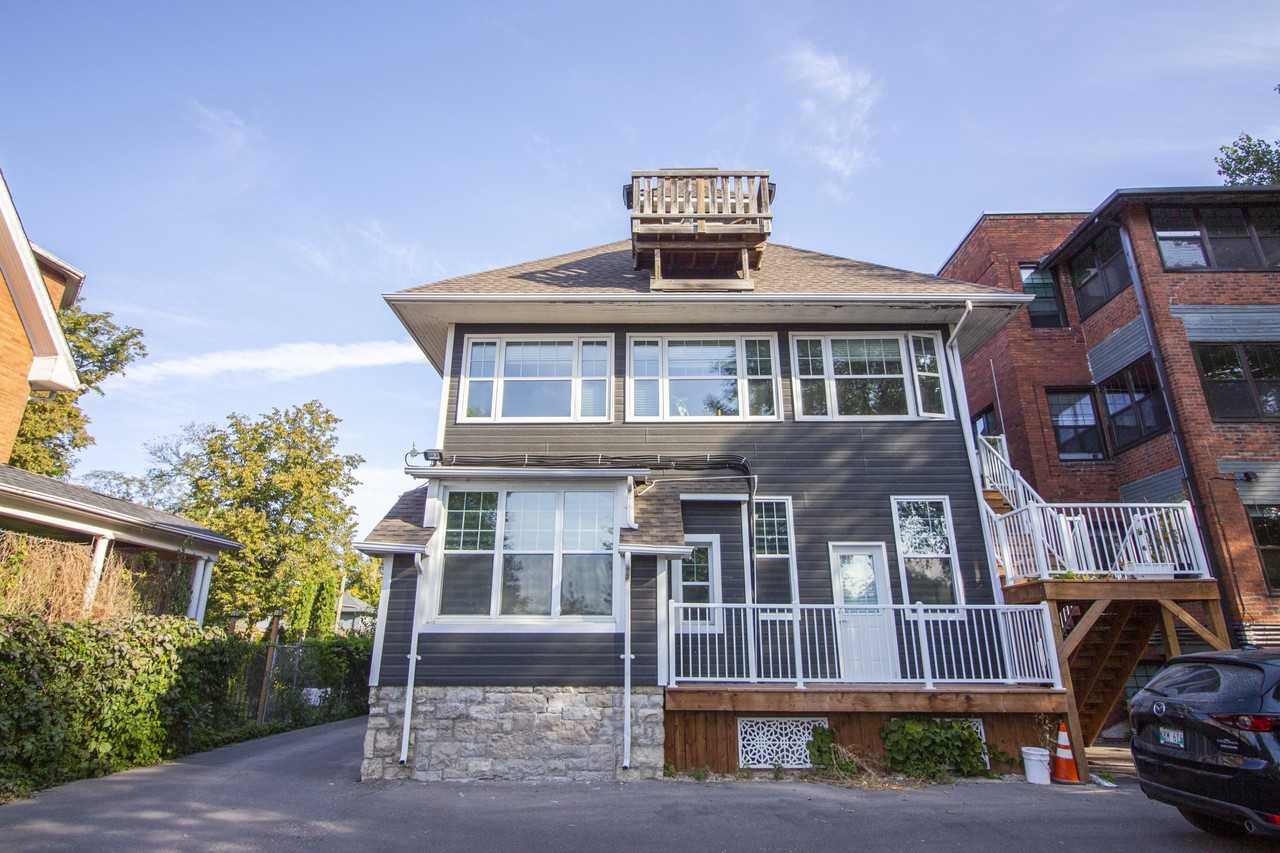 826 Wolseley Avenue Apartments 826 Wolseley Ave, Winnipeg, MB R3G 1C6 Zumper