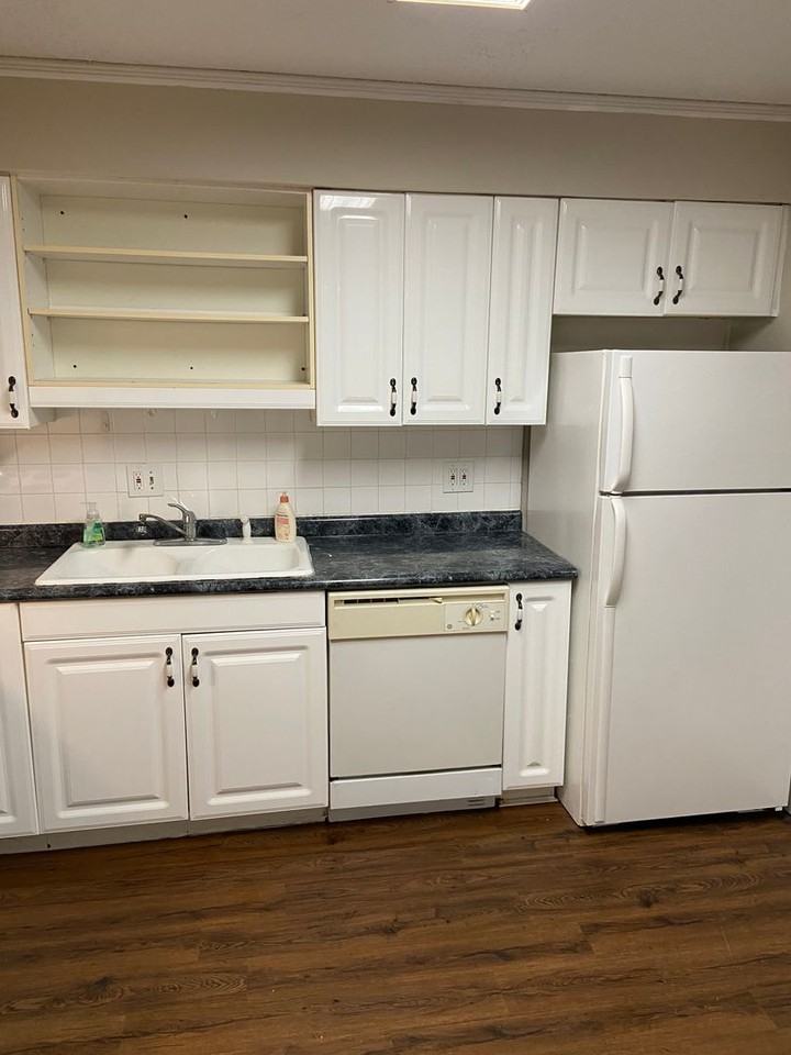 611 W Madison St Apartments in Knoxville, IA 50138 Zumper