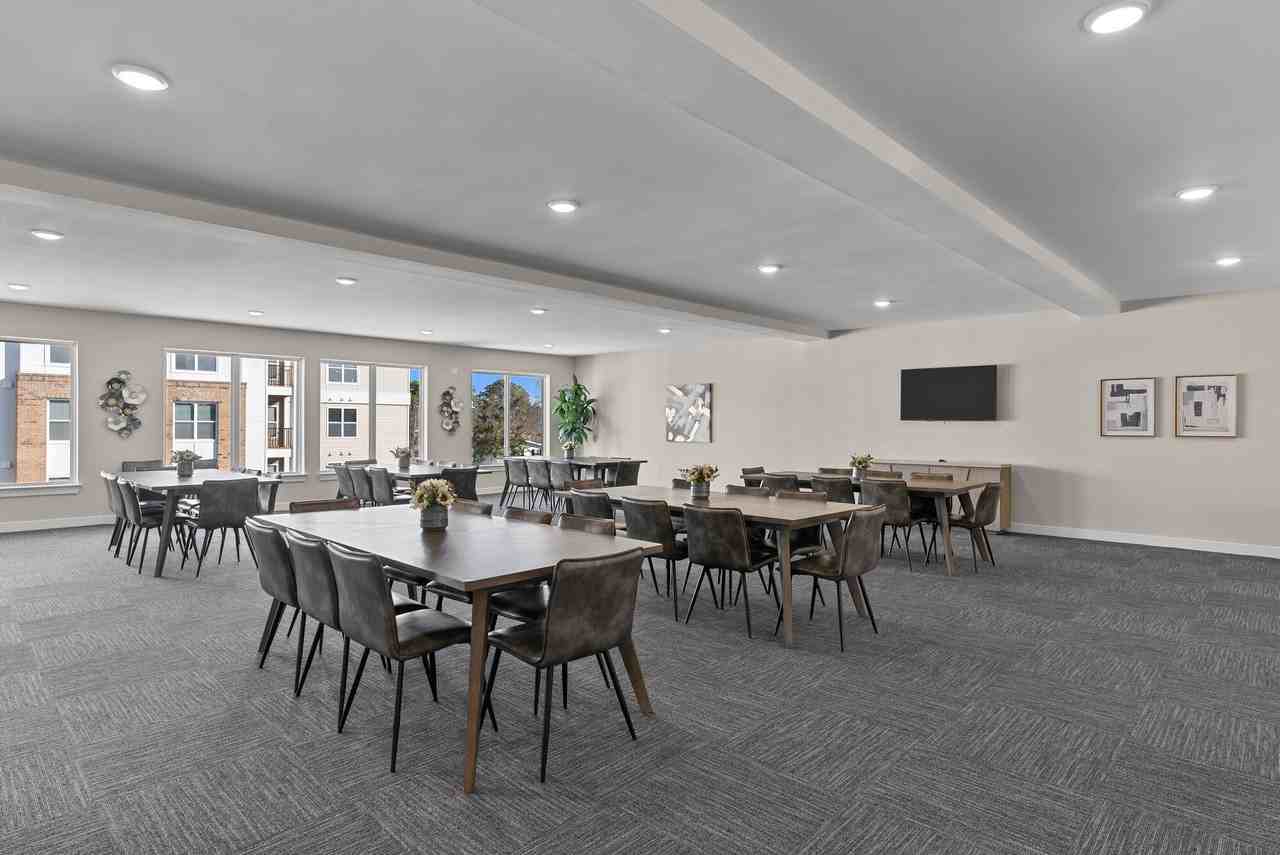 The Arbors at Birchwood Apartments 3812 Virginia Beach Blvd, Virginia