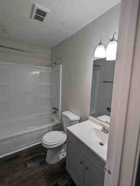 Country Village Apartments 101 Canal Rd, Hebron, OH 43025 Zumper