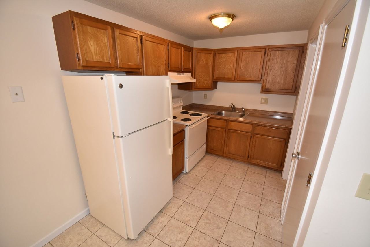 Reservoir Manor 20 Apartments 20 Reservoir Mnr, Seymour, CT 06483