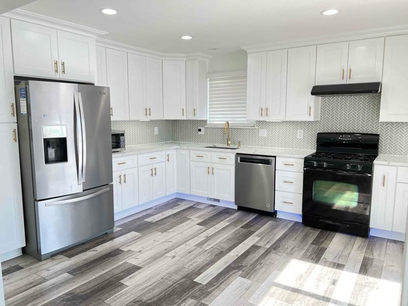 1 Larchwood Dr, Troy, MI 48083 4 Bedroom House for 2,650/month Zumper