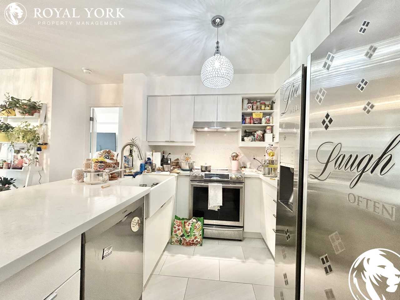 2081403 Royal York Road, Etobicoke, Ontario M9P 0A1 Apartments 1403