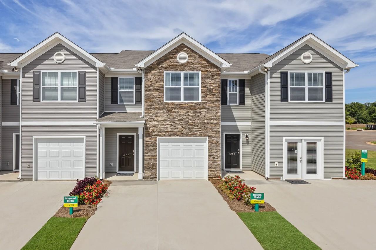 Apartments for Rent In Whitsett, NC Find 25 Condos & Other Rentals