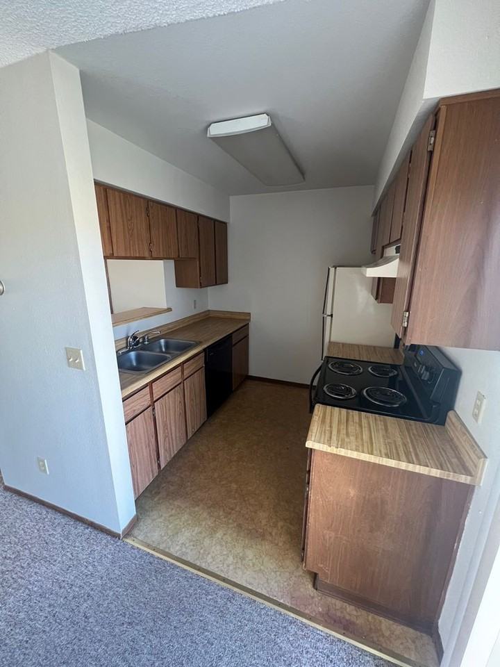 102 Moraine Way Apartments in Reno, NV 89503 Zumper