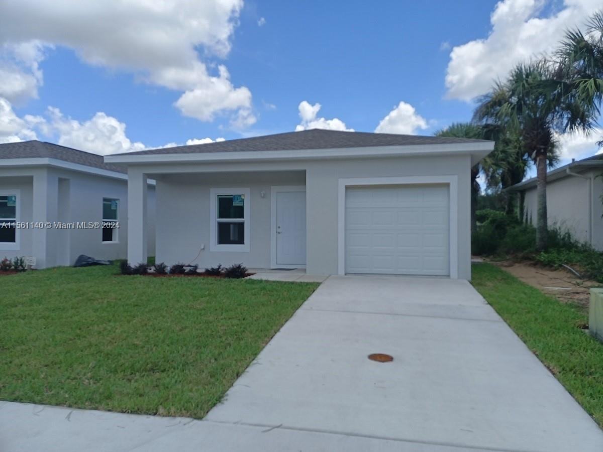 Las Villas Blvd Ebro Ct 1300, Sebring, FL 33870 3 Bedroom House for