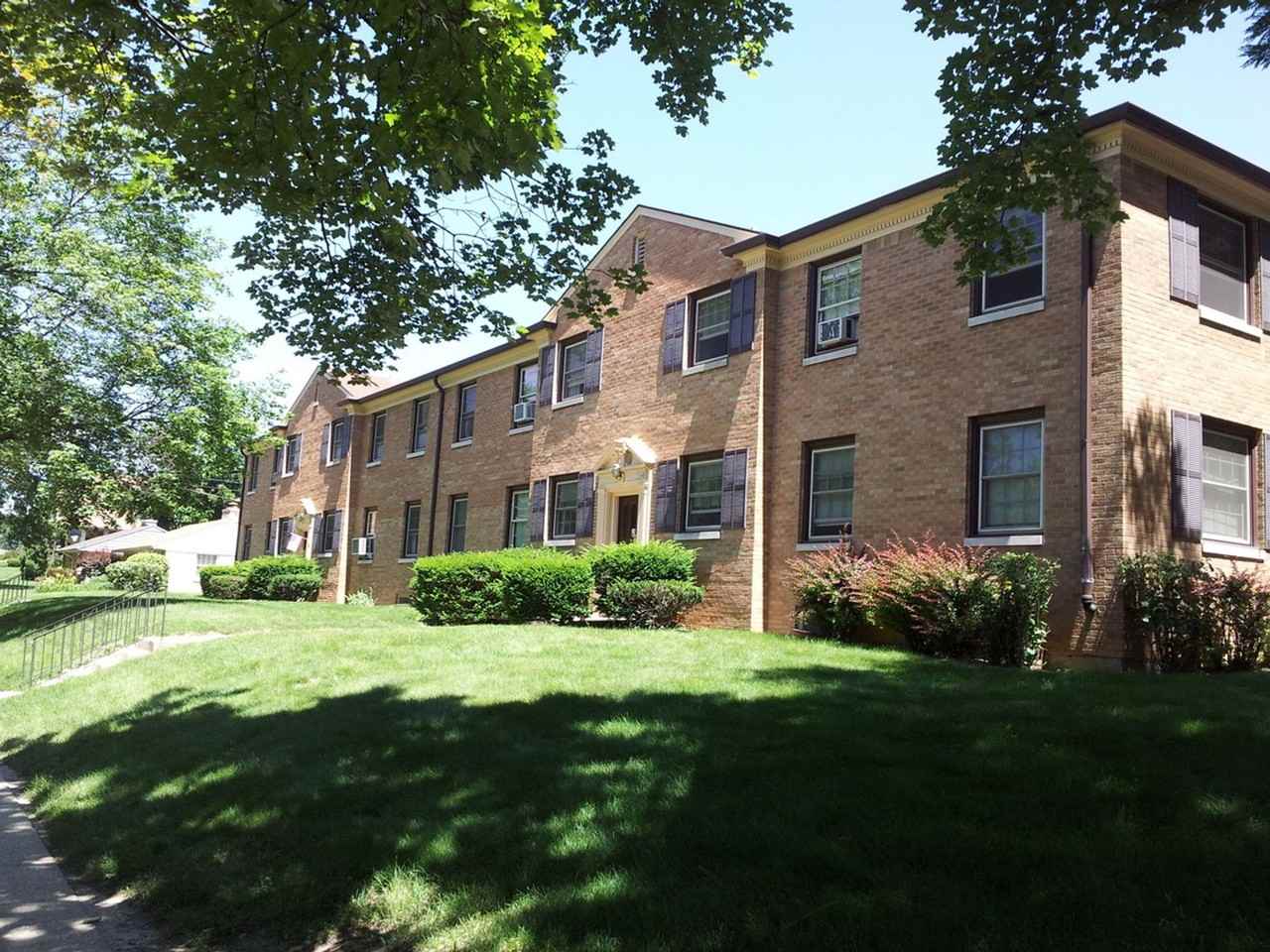 Longfellow Gardens Apartment Homes Apartments 7734 W North Ave