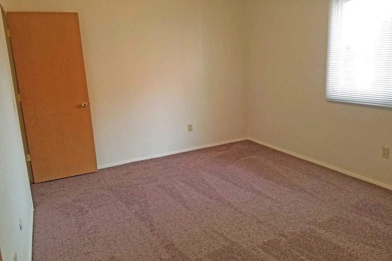 Southwyck Place Apartments 2200 Foxbourne Rd, Toledo, OH 43614 Zumper