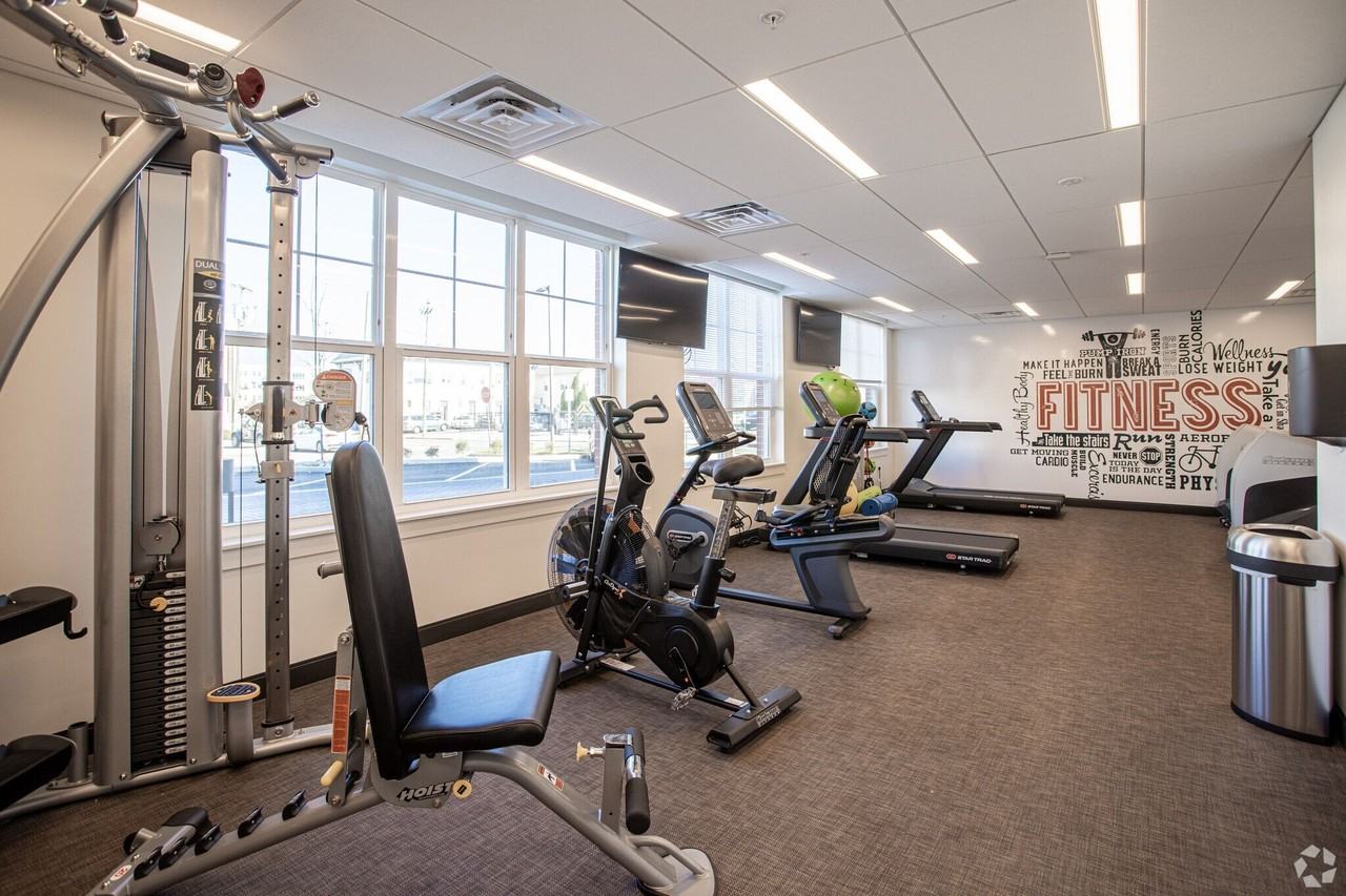 Poplar Square Apartments 15 Poplar St S, Glassboro, NJ 08028 Zumper